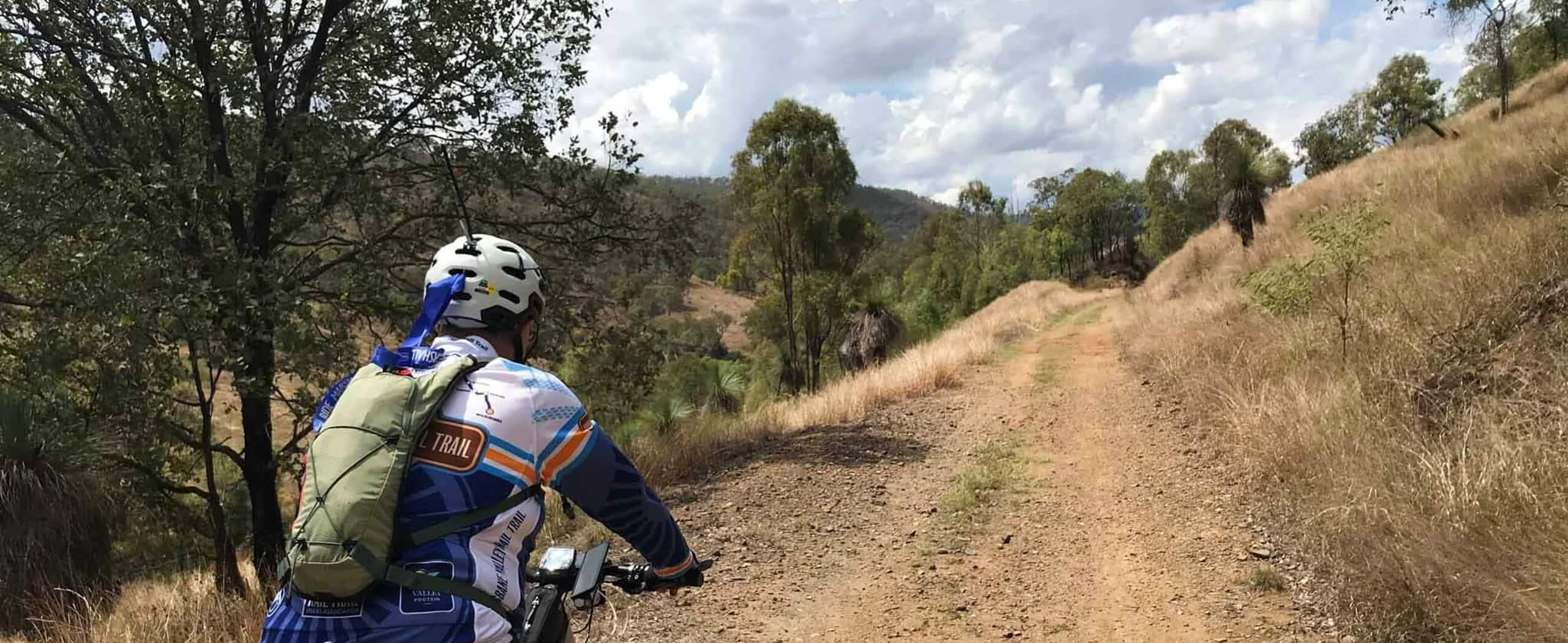 Brisbane Valley Rail Trail Cycling Tour