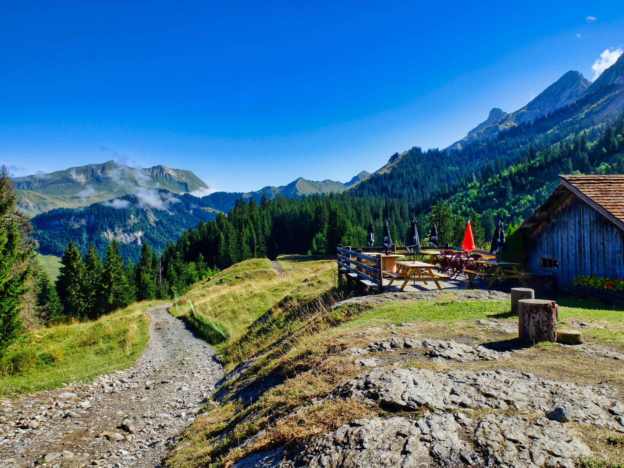 D3 - Hikers in the Confins - Paccaly's Chalet 2 - Aravis - Alpes © Thomas Praire