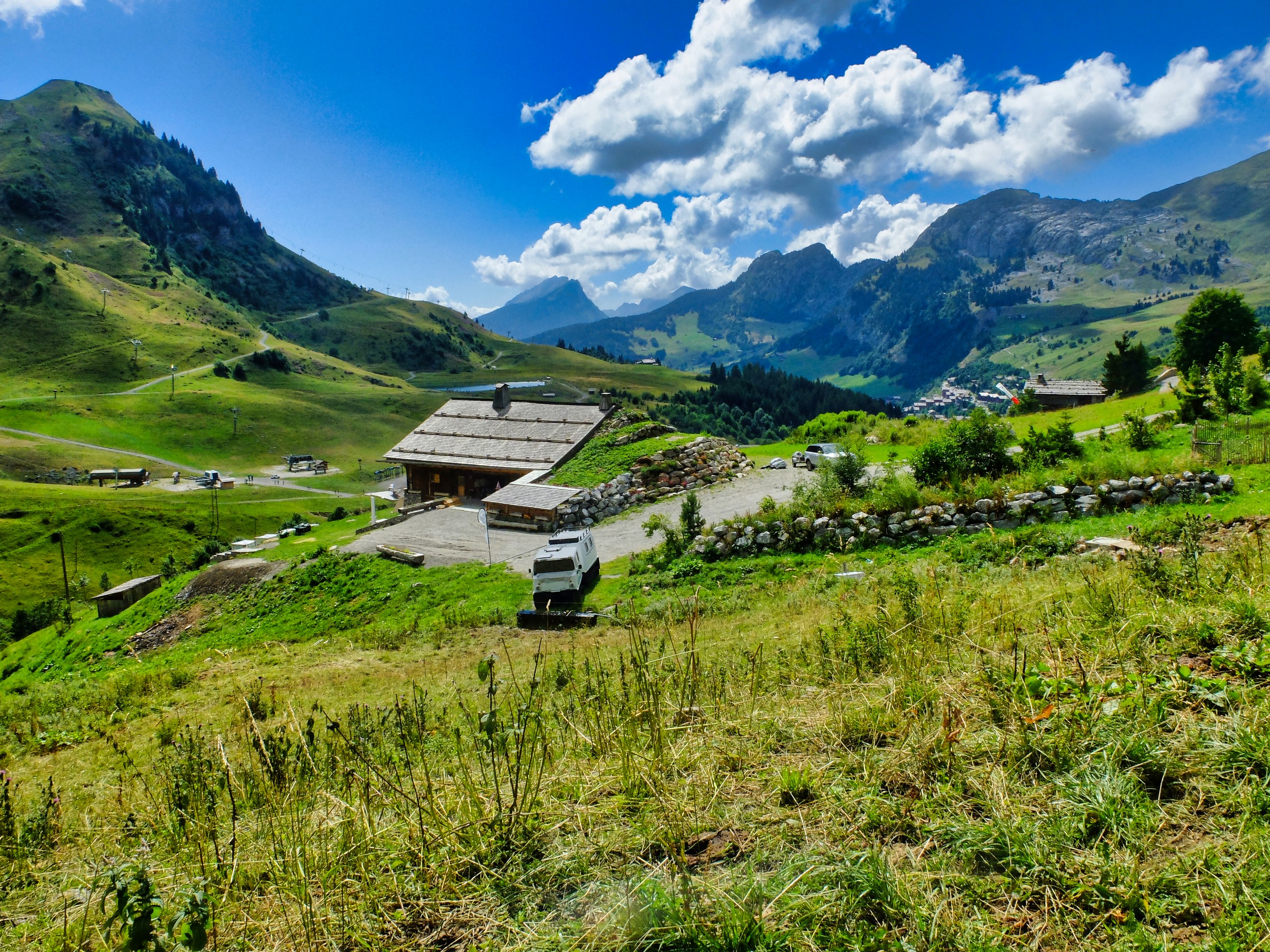 D3 - Moutain loghouse above the Chinallon village - Aravis - Alpes © Thomas Praire