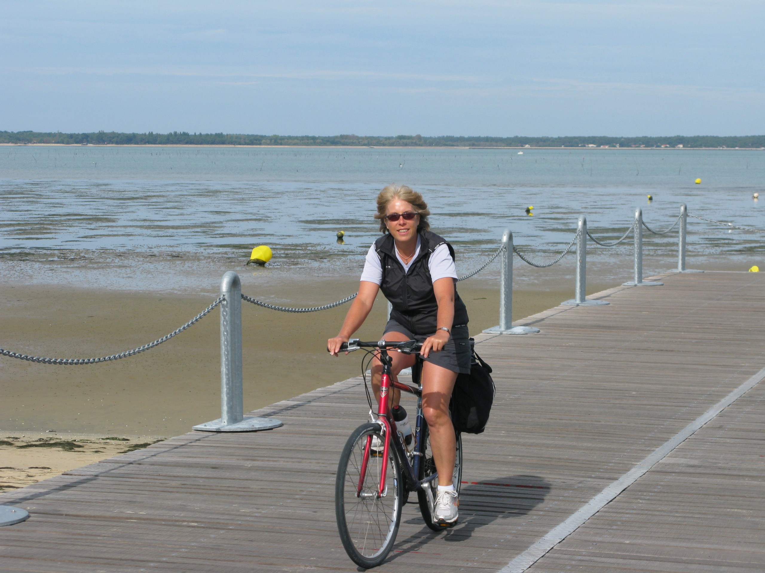 Atlantic Coast from La rochelle to Royan (self guided tour)-5-Day 6 • Cycling in Ronce-les-Bains © Jean-Claude Praire