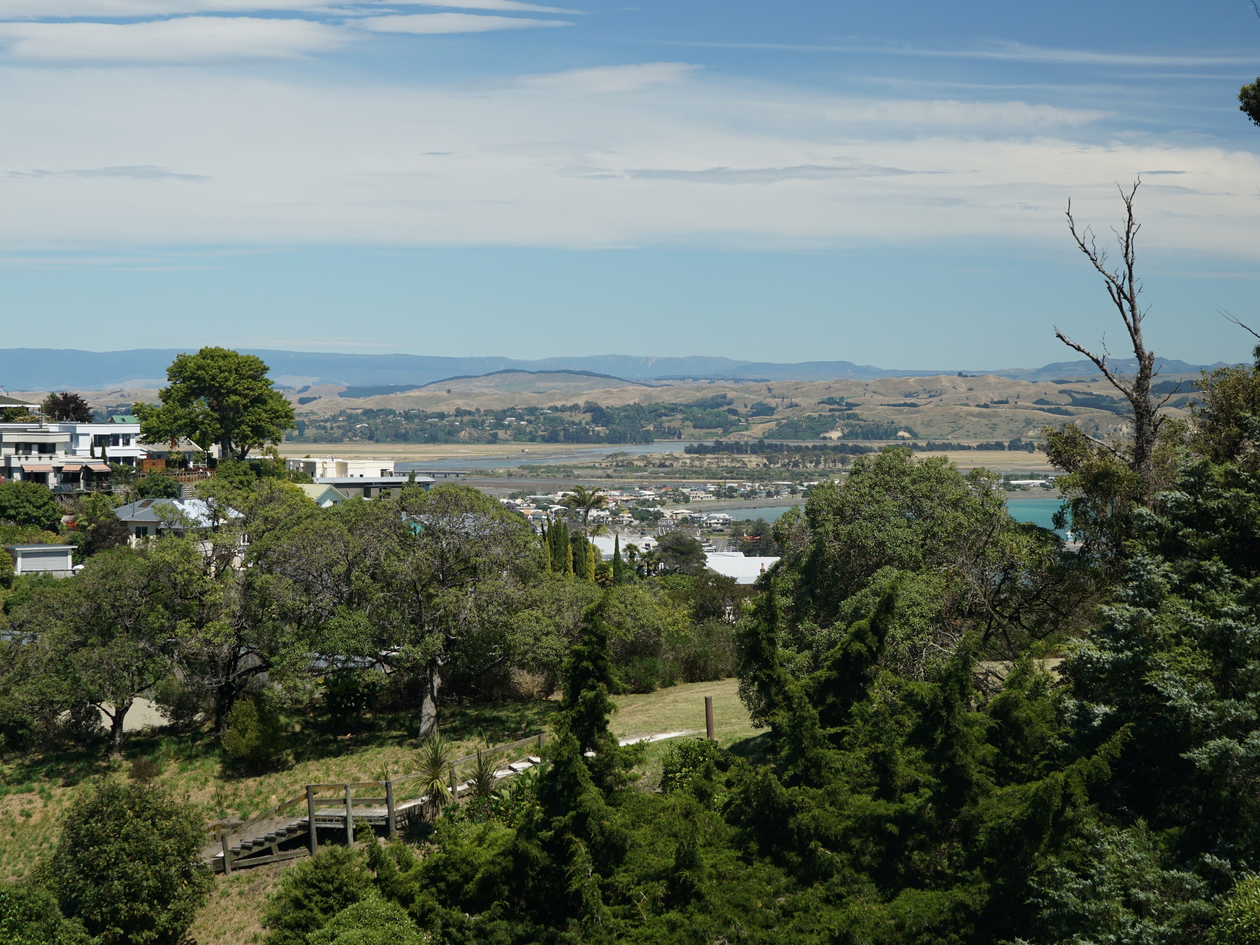 Vineyards Views, Easy Rides & Sunny Days-1