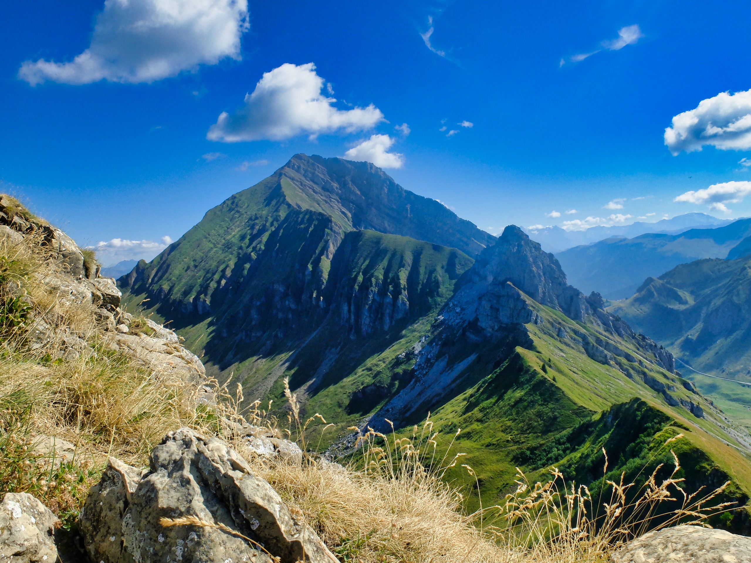 D4 - Lessy's lake - Jallouvre peak 4 - Aiguille Verte - Aravis - Alpes © Thomas Praire