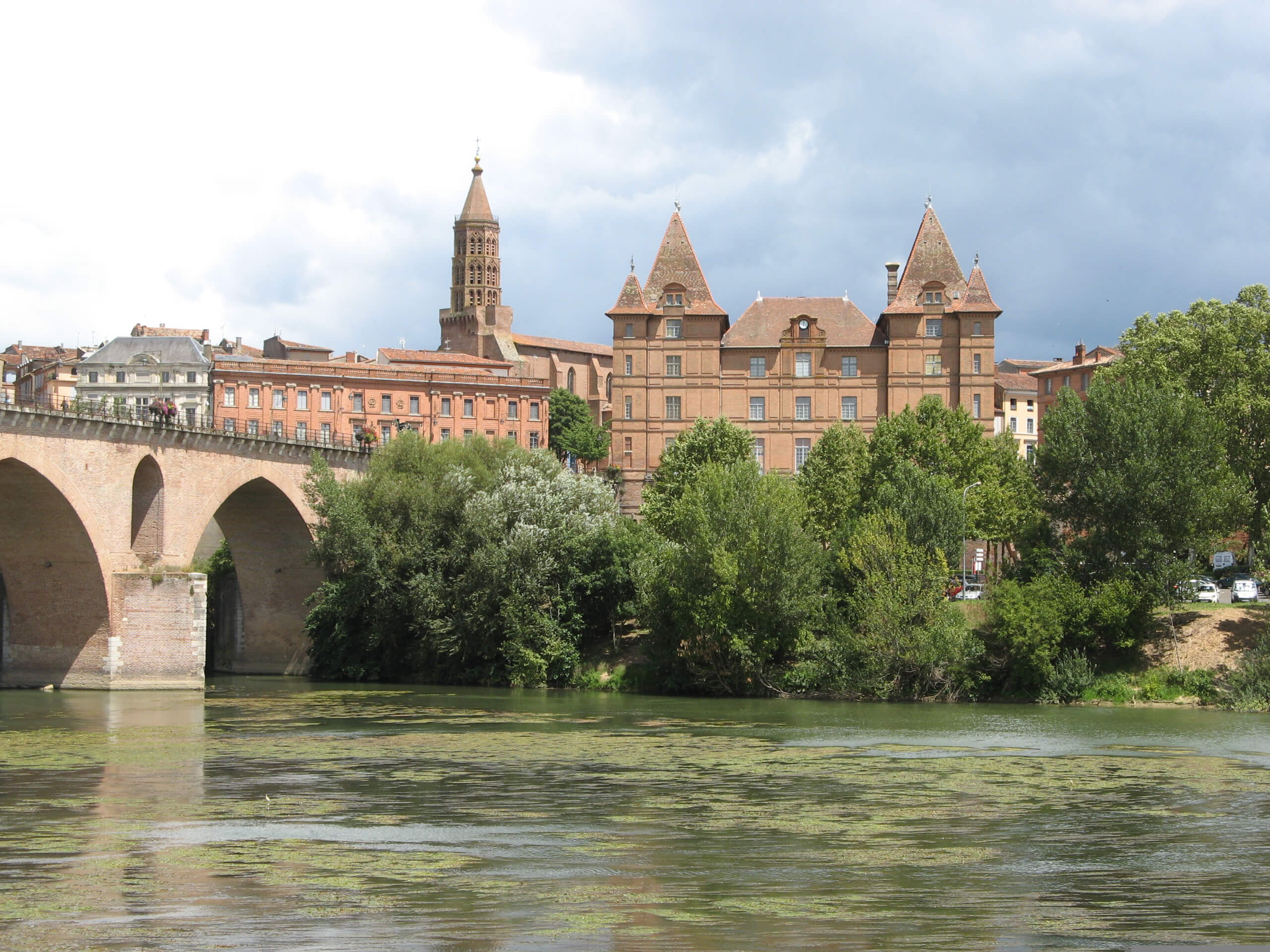 Cycle the Le Puy Camino: Cahors to St. Jean Pied de Port-1