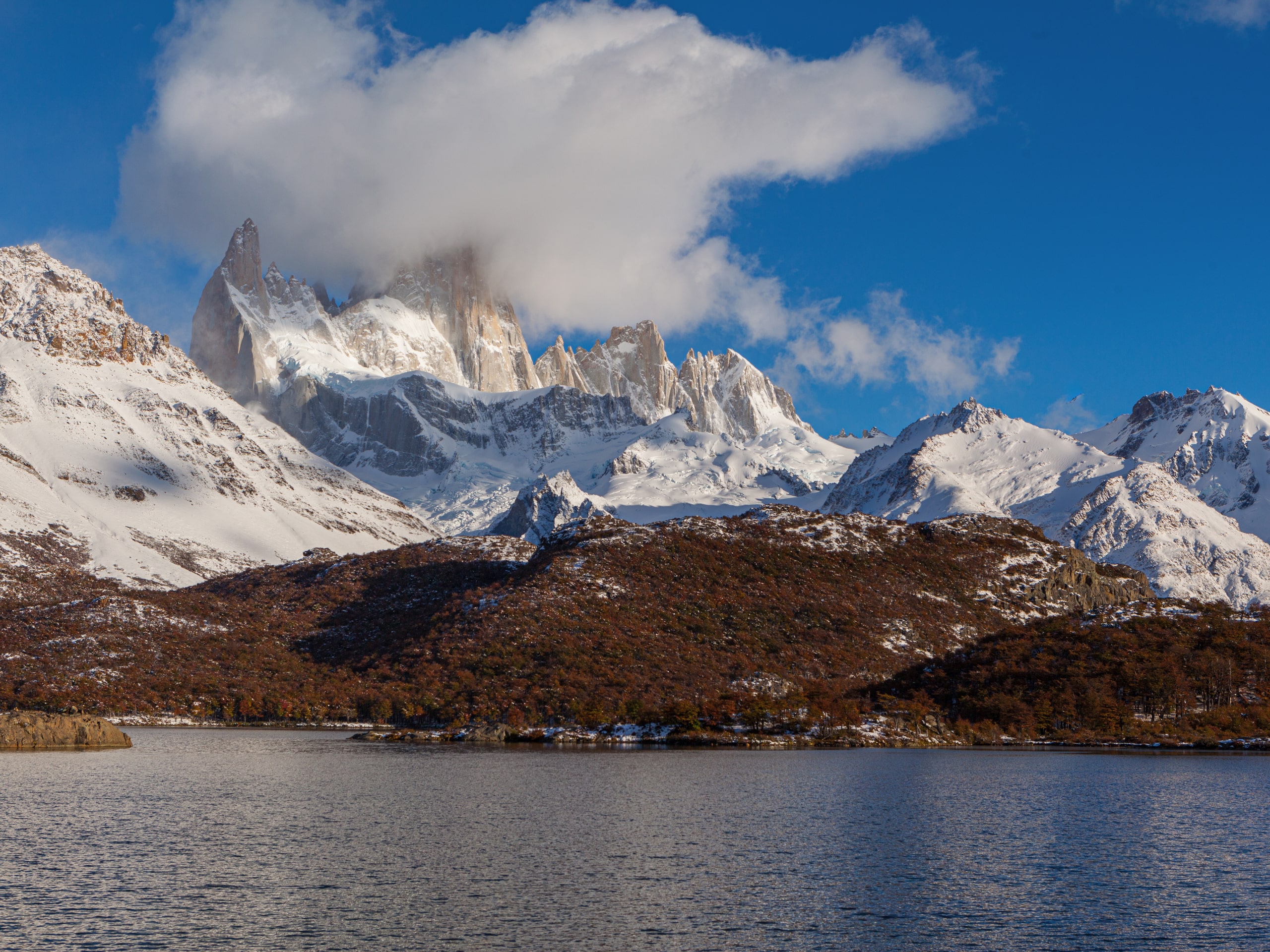 El Calafate to El Chaltén Trekking Adventure