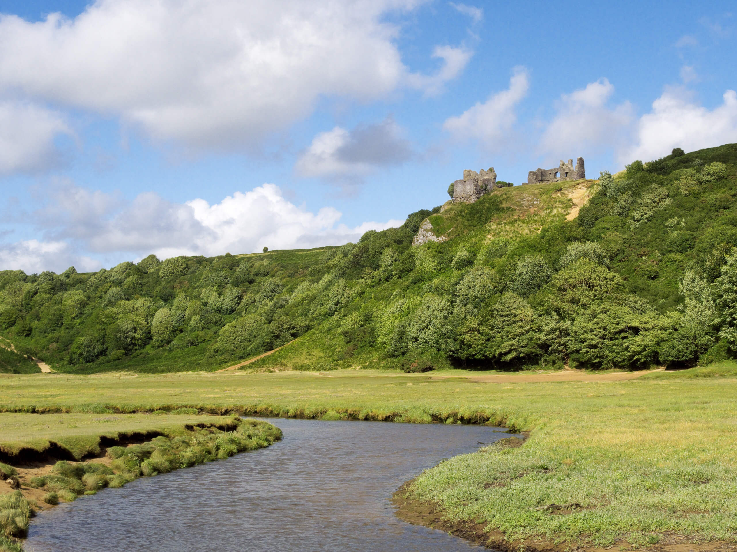Three Castles of Wales Walking Tour-0