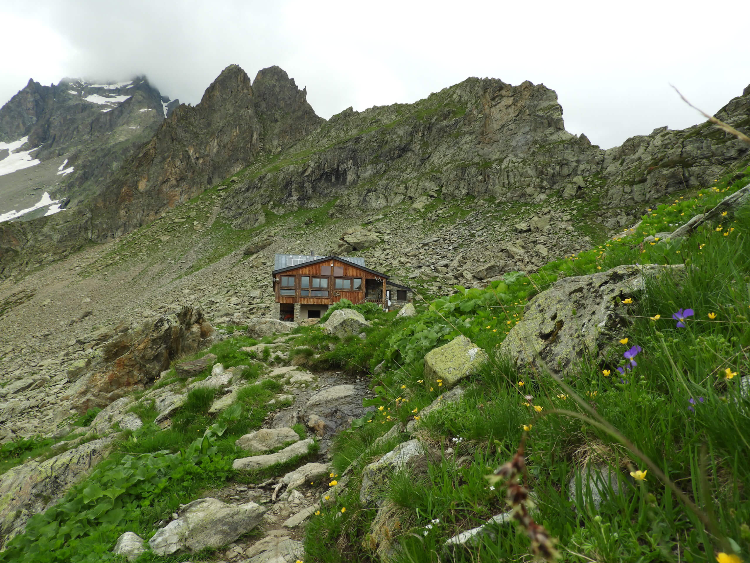 Tour des Ecrins Trekking Tour-1