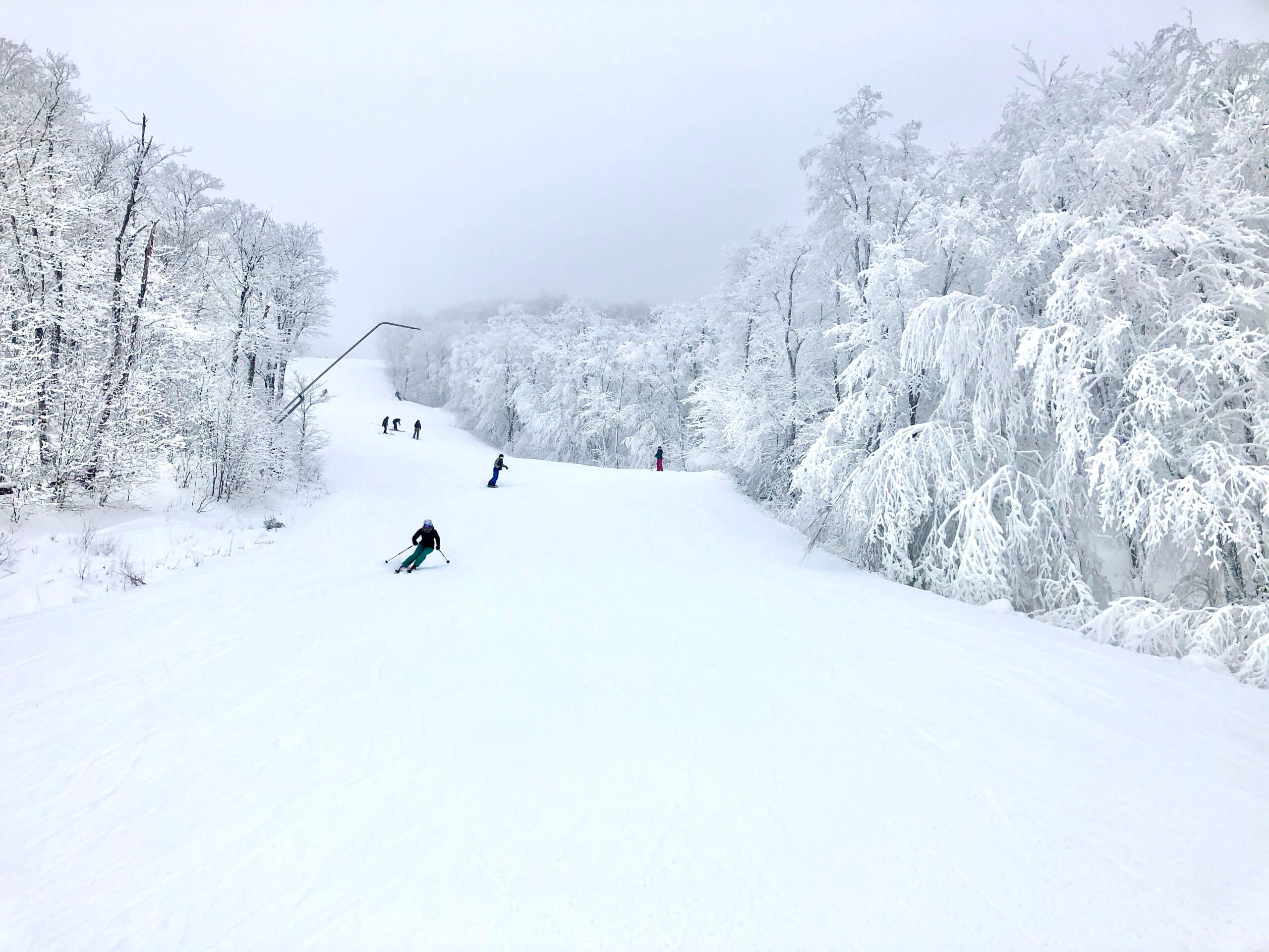 Winter Highlights of Ontario and Quebec Self-Drive Tour