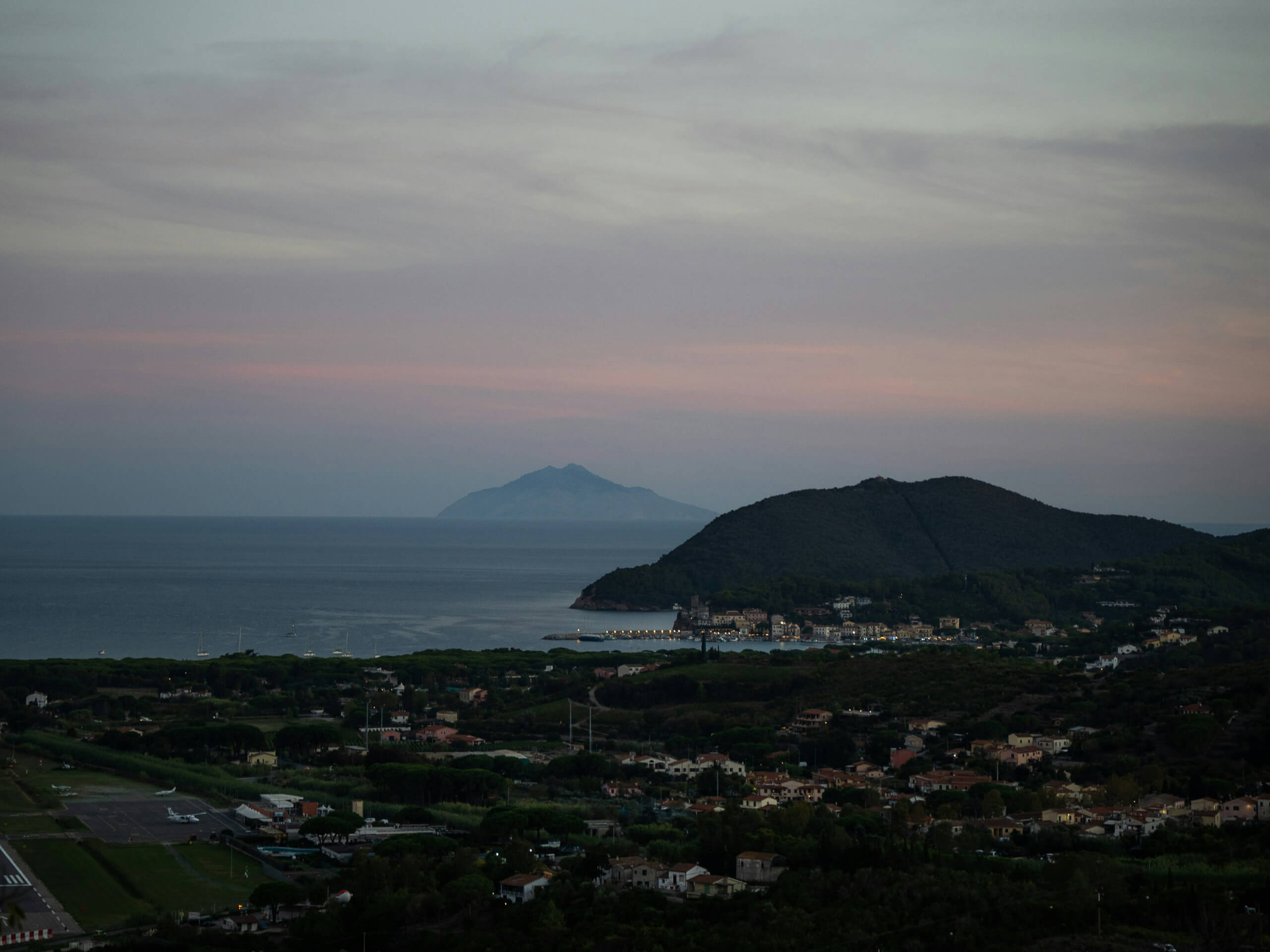 Hiking the Hiking the Tuscan Coast from Pisa to Elba-8