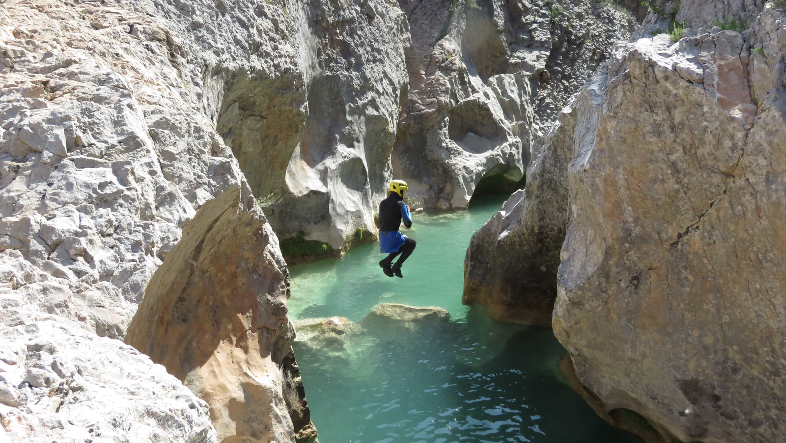 Canyoning and Hiking in Aragon Tour