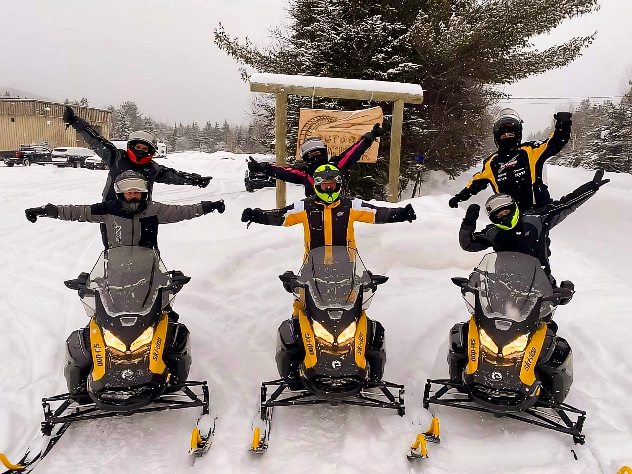3-Day Snowmobile Tour in Laurentians-3